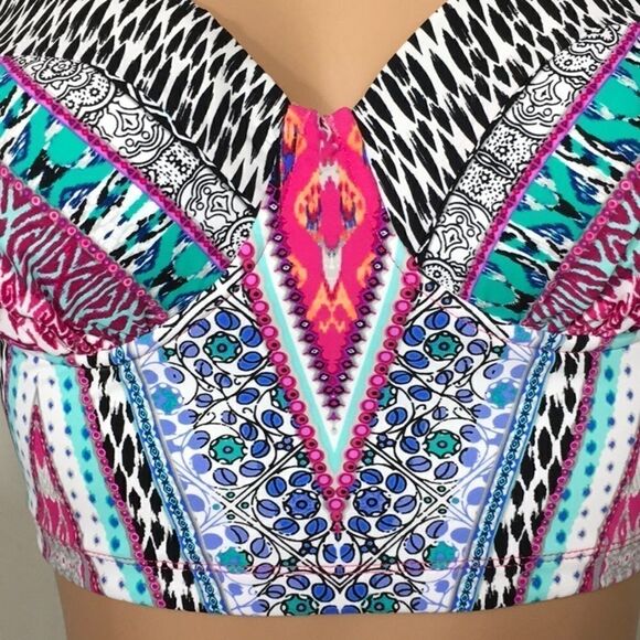 New. Kenneth Cole bikini set. - Picture 12 of 14